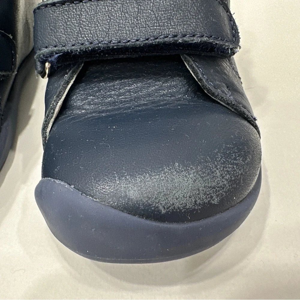 Kickers navy blue kids shoes. Size 22. US size 6. Great pre-owned condition.